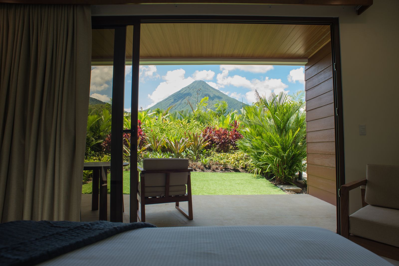 Tropical Forest Room, photo 2 of 13
