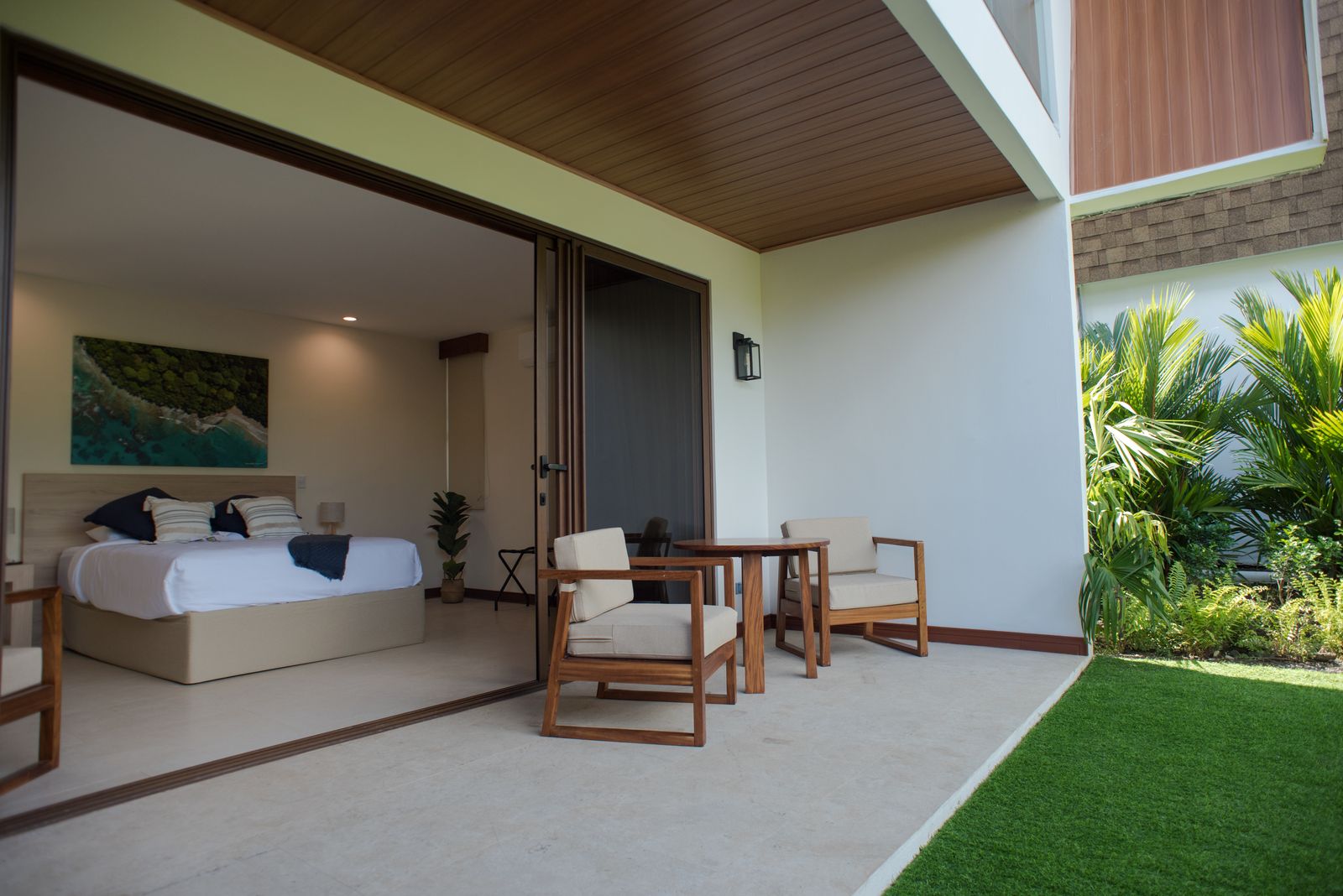 Tropical Forest Room, photo 3 of 13